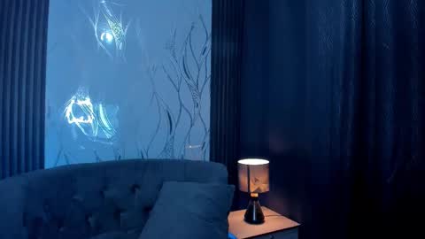 chrristopher77 online show from 01-09-26, 09:27