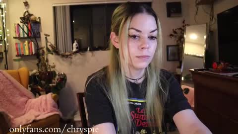 Snapshot of chrysanthulu chatting on 10-07-25, 05:15 Chrys online show from 10-07-25, 05:15