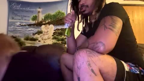 Snapshot of chubbybunnie99 chatting on 04-30-26, 04:19 Chubbybunny99s rich room online show from 04-30-26, 04:19