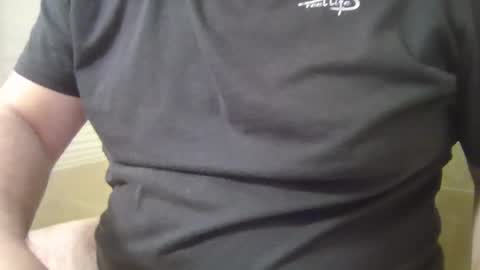 chubbycub14 online show from 10-20-25, 04:02