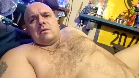 Snapshot of chubbyman40 chatting on 01-12-26, 07:19 chubbyman40 online show from 01-12-26, 07:19