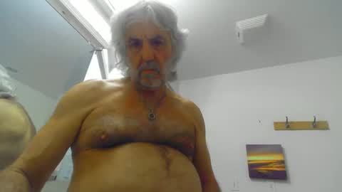 chuck354139 online show from 12-18-24, 07:58