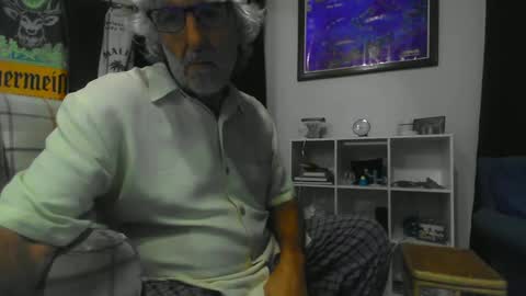 chuck354139 online show from 01-04-25, 02:46