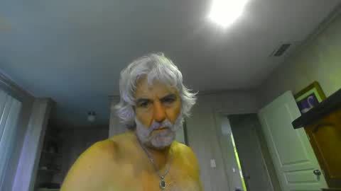 chuck354139 online show from 01-05-25, 04:59