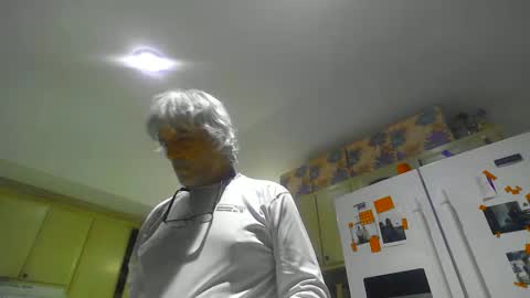 chuck354139 online show from 01-06-25, 05:19