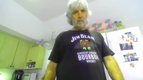 chuck354139 online show from 01-28-25, 03:46