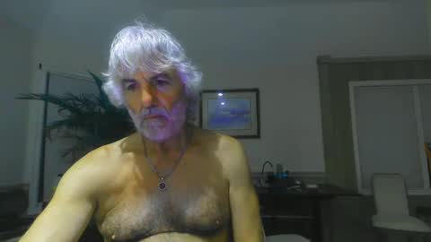 chuck354139 online show from 02-13-25, 01:40