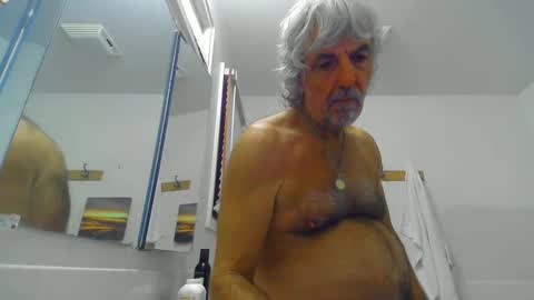 chuck354139 online show from 02-20-25, 01:46