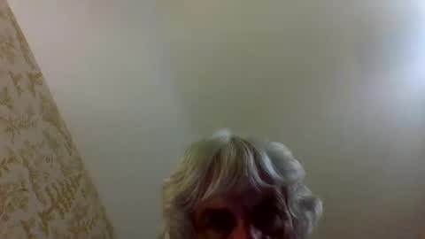 Snapshot of chuck354139 chatting on 09-25-25, 04:49 chuck354139 online show from 09-25-25, 04:49