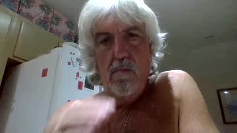 Snapshot of chuck354139 chatting on 10-16-25, 08:37 chuck354139 online show from 10-16-25, 08:37