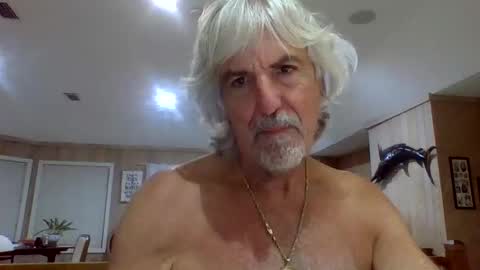 Snapshot of chuck354139 chatting on 11-04-25, 06:34 chuck354139 online show from 11-04-25, 06:34