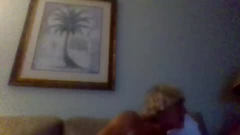 Snapshot of chuck354139 chatting on 11-10-25, 09:19 chuck354139 online show from 11-10-25, 09:19