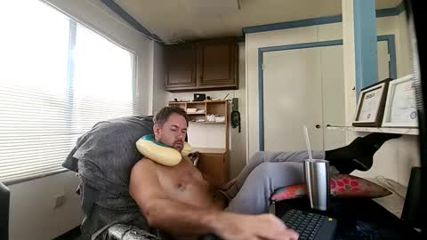 chuck7891 online show from 10-02-25, 06:04