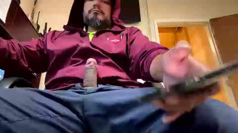 Snapshot of chuglif3 chatting on 10-14-25, 10:43 Alexander online show from 10-14-25, 10:43