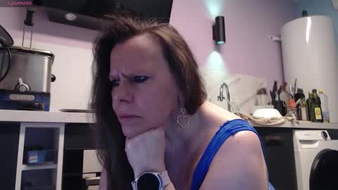 Snapshot of chwerry_b0 chatting on 03-03-26, 01:56 Jessica online show from 03-03-26, 01:56