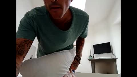 ciaoneciaone25 online show from 06-06-26, 11:04