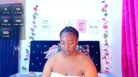 Snapshot of ciaraebonyxxx chatting on 12-20-24, 10:27 ciaraebonyxxx online show from 12-20-24, 10:27