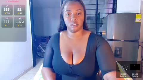 Snapshot of ciaraebonyxxx chatting on 03-02-25, 08:05 ciaraebonyxxx online show from 03-02-25, 08:05