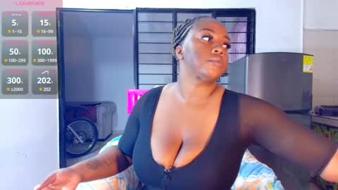 Snapshot of ciaraebonyxxx chatting on 03-07-25, 08:45 ciaraebonyxxx online show from 03-07-25, 08:45