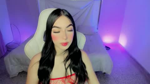 Snapshot of cieloo_ chatting on 10-07-25, 09:23 CIELO online show from 10-07-25, 09:23