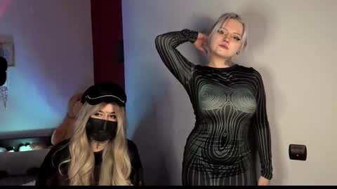 Snapshot of cigaretteduringsex chatting on 09-15-25, 03:01 Helen and Teya online show from 09-15-25, 03:01