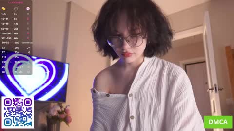   L  online show from 06-05-26, 05:47