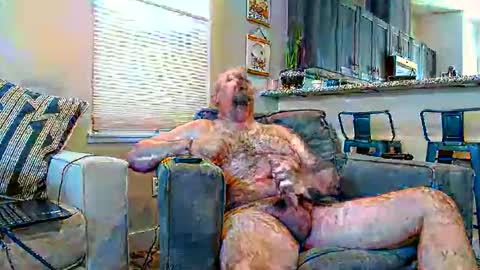 Snapshot of cinapw chatting on 10-16-25, 03:35 cinapw online show from 10-16-25, 03:35