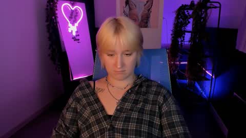 Cin Bellamy online show from 09-11-25, 06:35