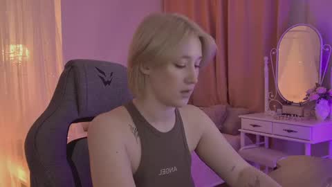 Cin Bellamy online show from 03-17-26, 06:50