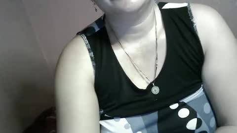 Snapshot of cindy_hot23 chatting on 01-25-25, 11:00 cindy_hot23 online show from 01-25-25, 11:00