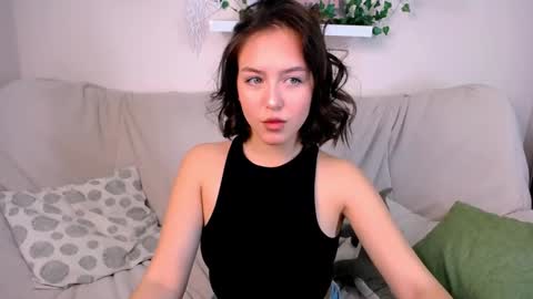 Cindy online show from 10-12-25, 04:33