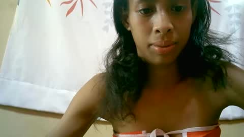 Snapshot of cindyx69 chatting on 02-14-25, 11:10 cindyx69 online show from 02-14-25, 11:10