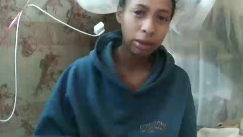 Snapshot of cindyx69 chatting on 10-21-25, 04:35 cindyx69 online show from 10-21-25, 04:35