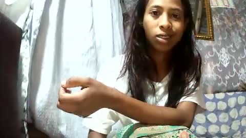 Snapshot of cindyx69q chatting on 09-22-25, 03:52 cindyx69q online show from 09-22-25, 03:52