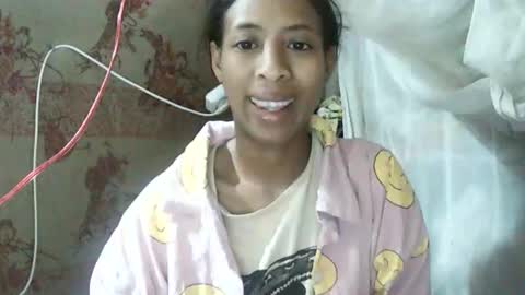 Snapshot of cindyx69q chatting on 10-26-25, 03:45 cindyx69q online show from 10-26-25, 03:45