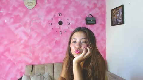 Snapshot of cinna__ chatting on 03-31-26, 10:32 cinna__ online show from 03-31-26, 10:32