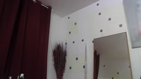 cinthia2525 online show from 10-17-25, 08:06