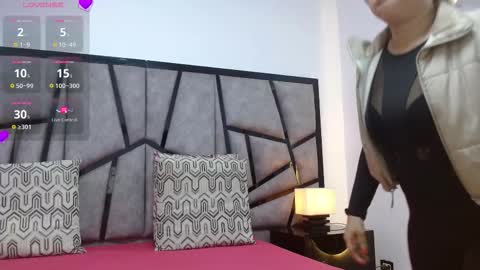 Snapshot of cintia_hills chatting on 03-01-26, 02:46 Cintia Hills online show from 03-01-26, 02:46