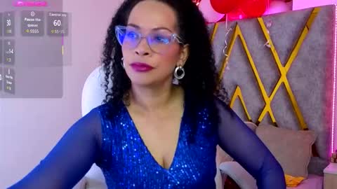 Snapshot of cintia_holms chatting on 02-24-26, 11:47 Cintia online show from 02-24-26, 11:47