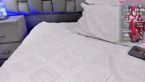 CintiaCollins  online show from 12-07-24, 10:34