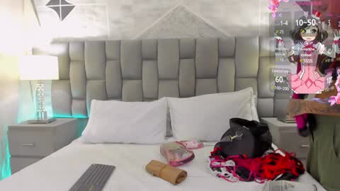 CintiaCollins  online show from 12-16-24, 10:03