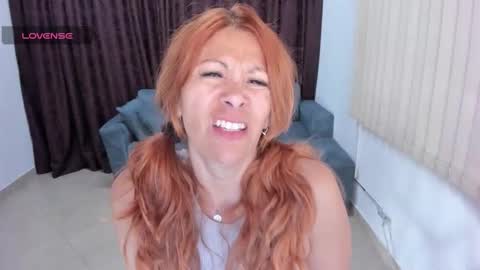  CINTIA  online show from 10-26-25, 12:44