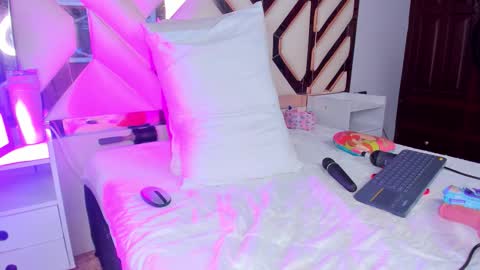 Cintia online show from 01-08-26, 12:02