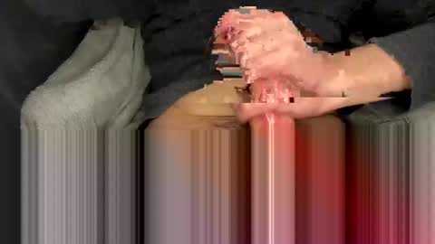 Snapshot of circlejerkslutt chatting on 11-08-25, 08:51 join the circle online show from 11-08-25, 08:51