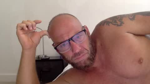 . online show from 10-08-25, 10:18