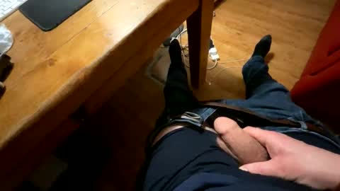 Snapshot of citizens23 chatting on 12-16-25, 10:15 citizens23 online show from 12-16-25, 10:15