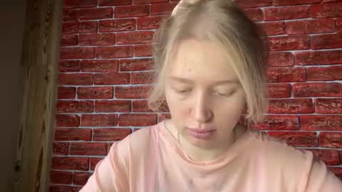 citrusblissss online show from 10-06-25, 01:58