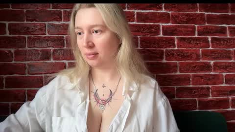 citrusblissss online show from 10-30-25, 02:35