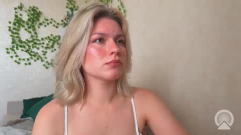 karina online show from 09-16-25, 08:48