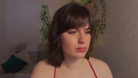 Snapshot of citruska chatting on 04-19-26, 02:05 karina online show from 04-19-26, 02:05